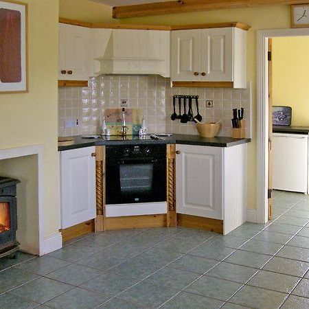 Lough Currane Cottage Waterville Exterior photo